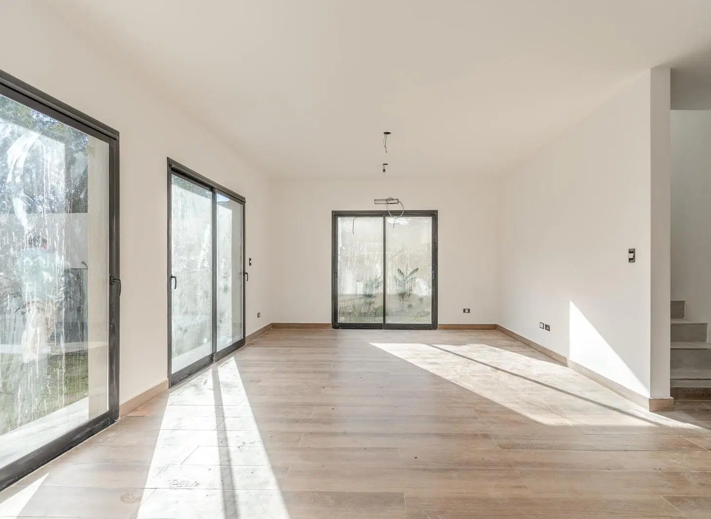 Casa en venta a estrenar con jardín y piscina en Beccar, San Isidro. 5