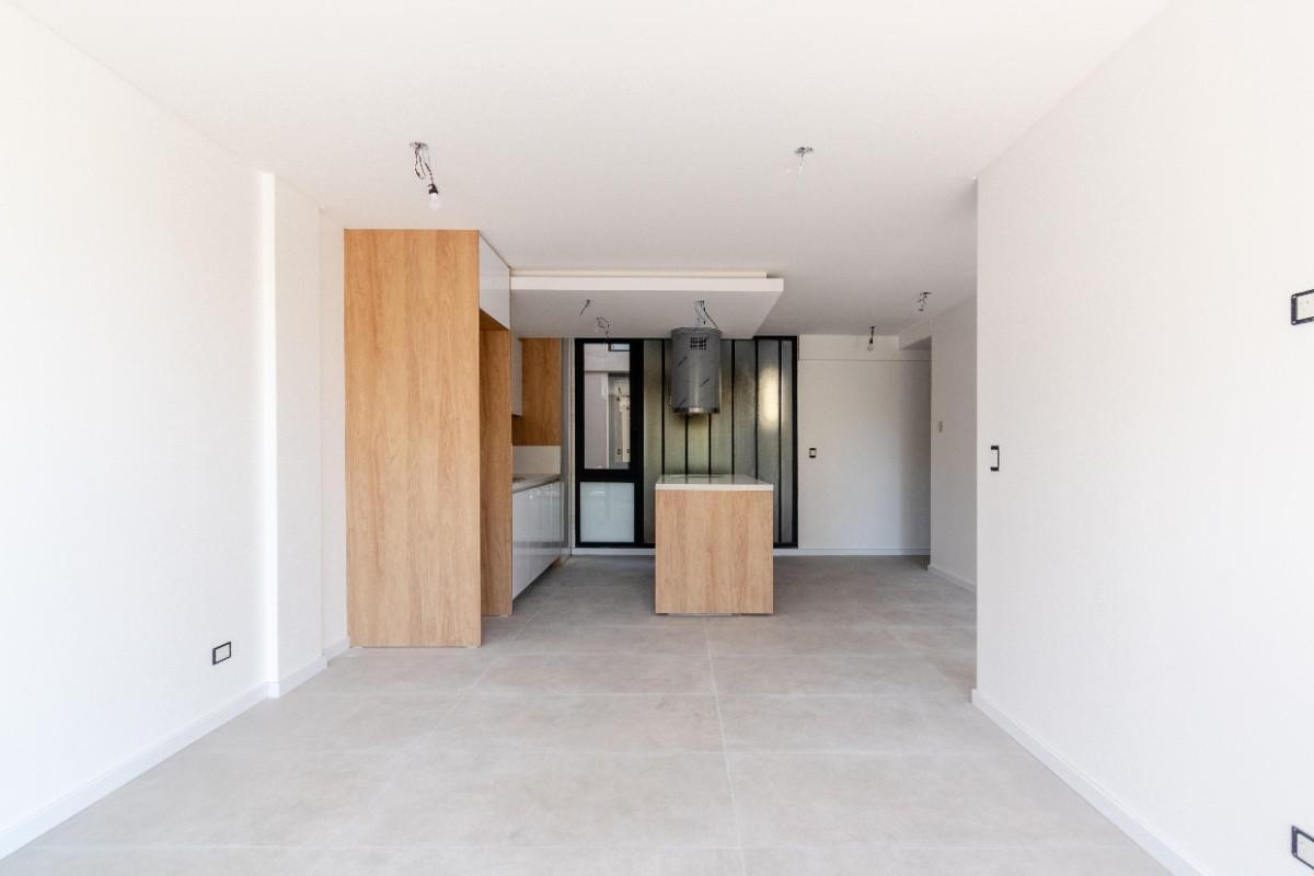 Foto de Departamento a estrenar en venta con cochera y balcón, ubicado en Acassuso frente al CASI., imagen 2