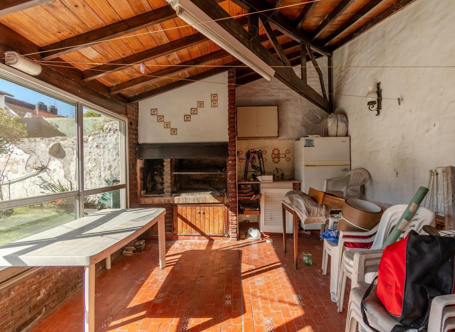 Foto de Excelente casa en venta en Olivos, con gran jardín, piscina y amplio, imagen 5