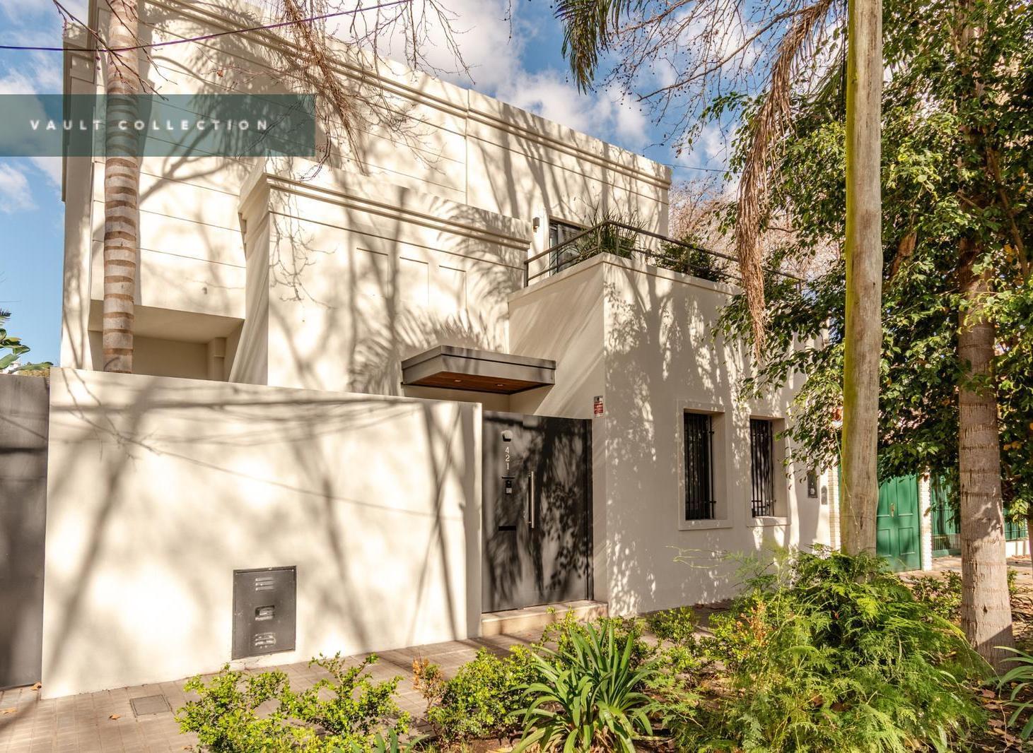 Foto de Casa de diseño en venta, ubicada en zona residencial de Acassuso, San, imagen 1