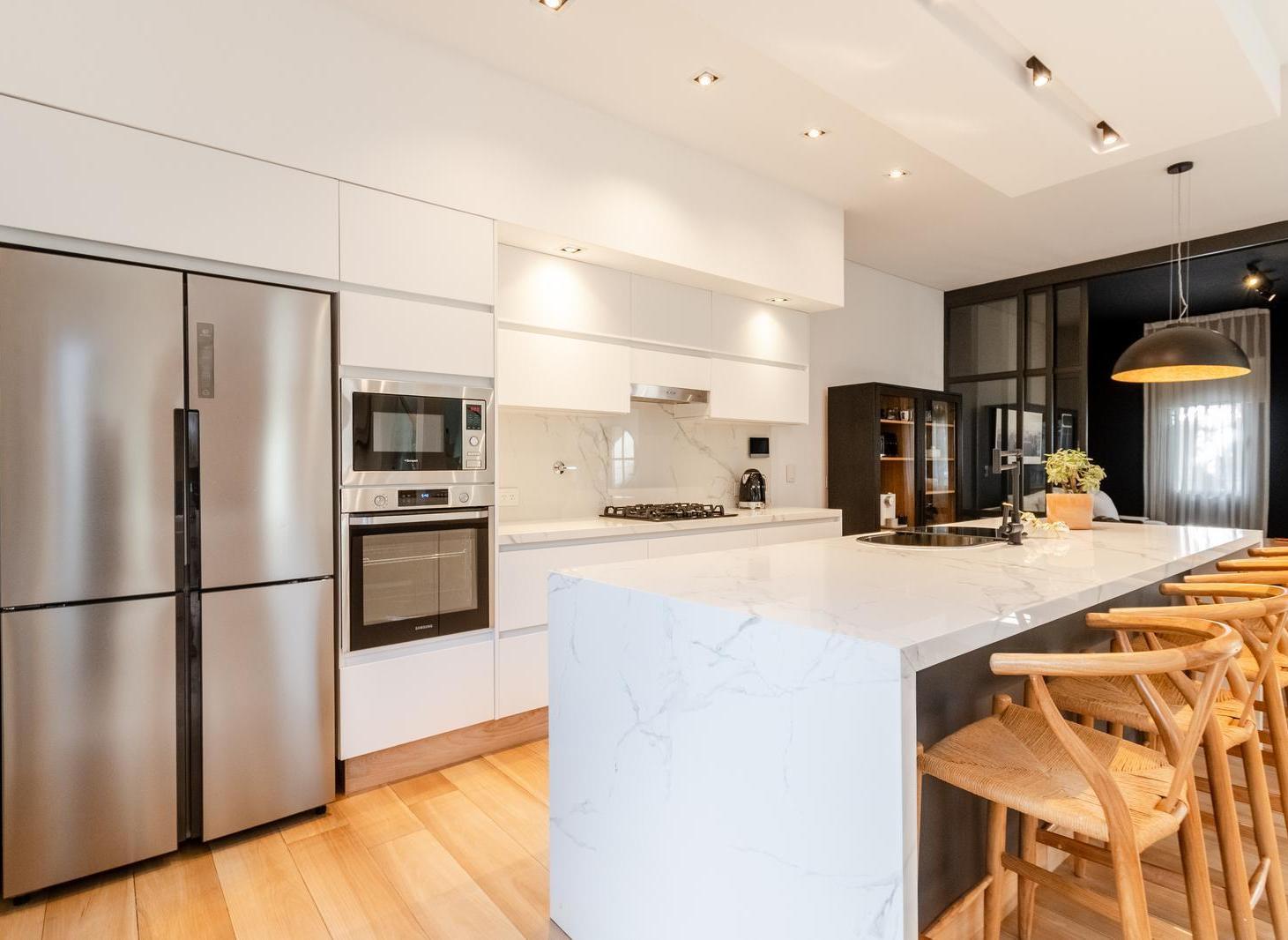 Foto de Casa de diseño en venta, ubicada en zona residencial de Acassuso, San, imagen 2