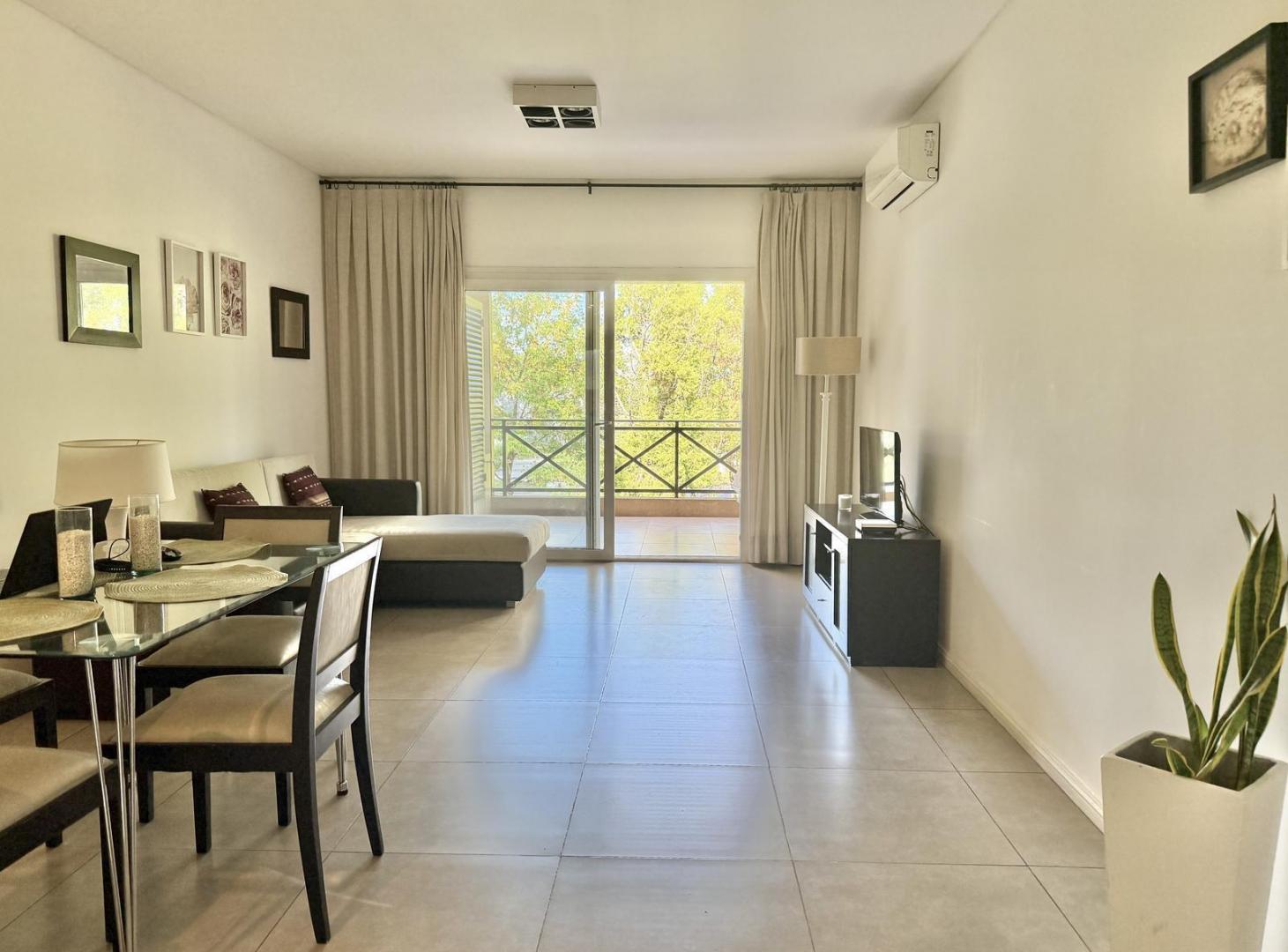 Foto de Departamento de 3 ambientes en venta con terraza, parrilla y vista, imagen 4