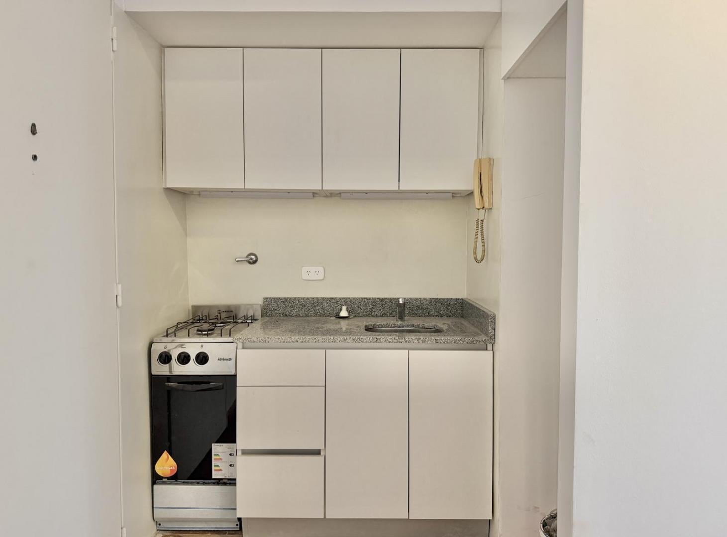 Foto de Ideal inversión! Departamento de dos ambientes en venta y alquiler, imagen 3