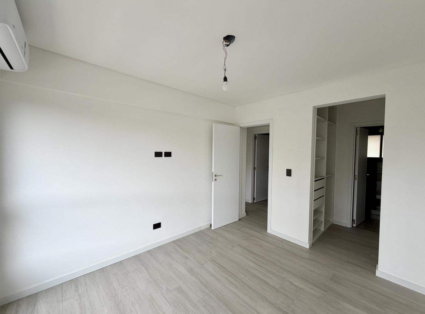 Foto de Departamento a estrenar con cochera en alquiler ubicado en San Isidro, imagen 4