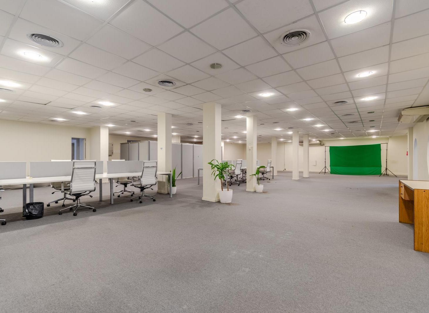 Foto de Imperdible oficina en venta y alquiler sobre la emblemática calle, imagen 1