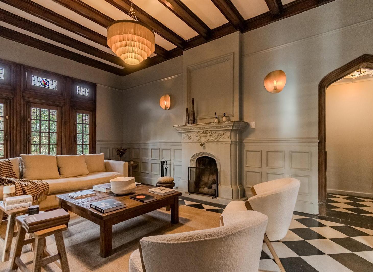 Foto de Divina casa en venta estilo inglés del año 1902 en Martínez., imagen 1