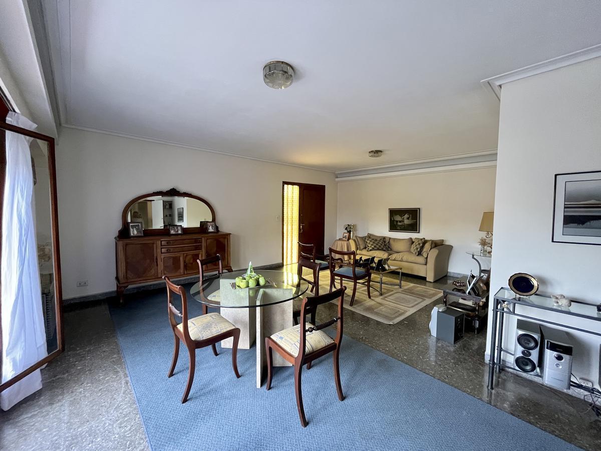 Foto de Espectacular PH en venta, 5 amb. con gran jardín y varias cocheras, en, imagen 5