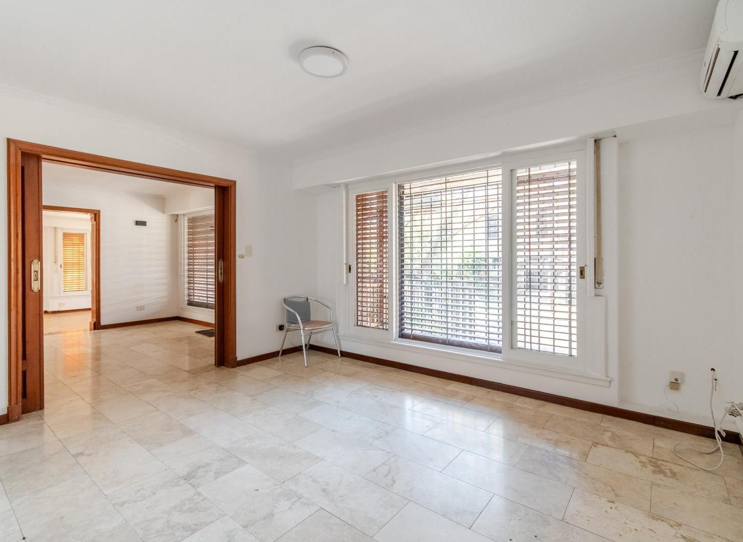 Foto de Casa en venta y alquiler con 3 dormitorios en suite, jardín, piscina y, imagen 1