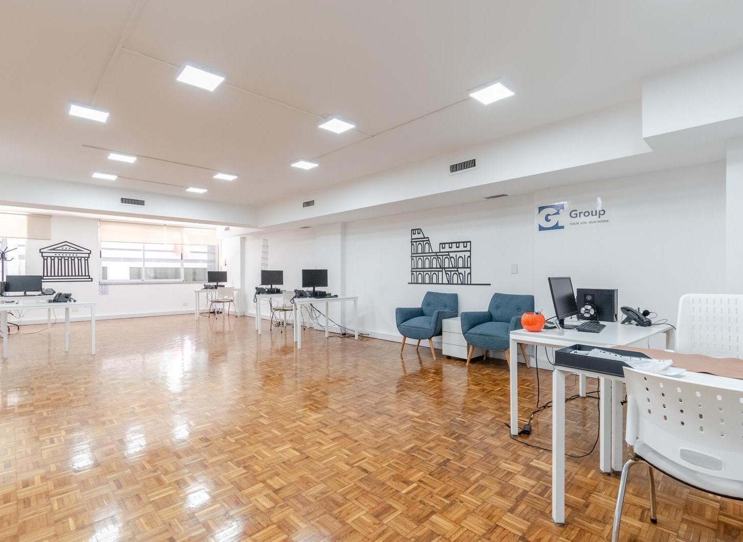 Foto de Importante piso de oficina de 300m2 en excelente estado en venta con, imagen 3