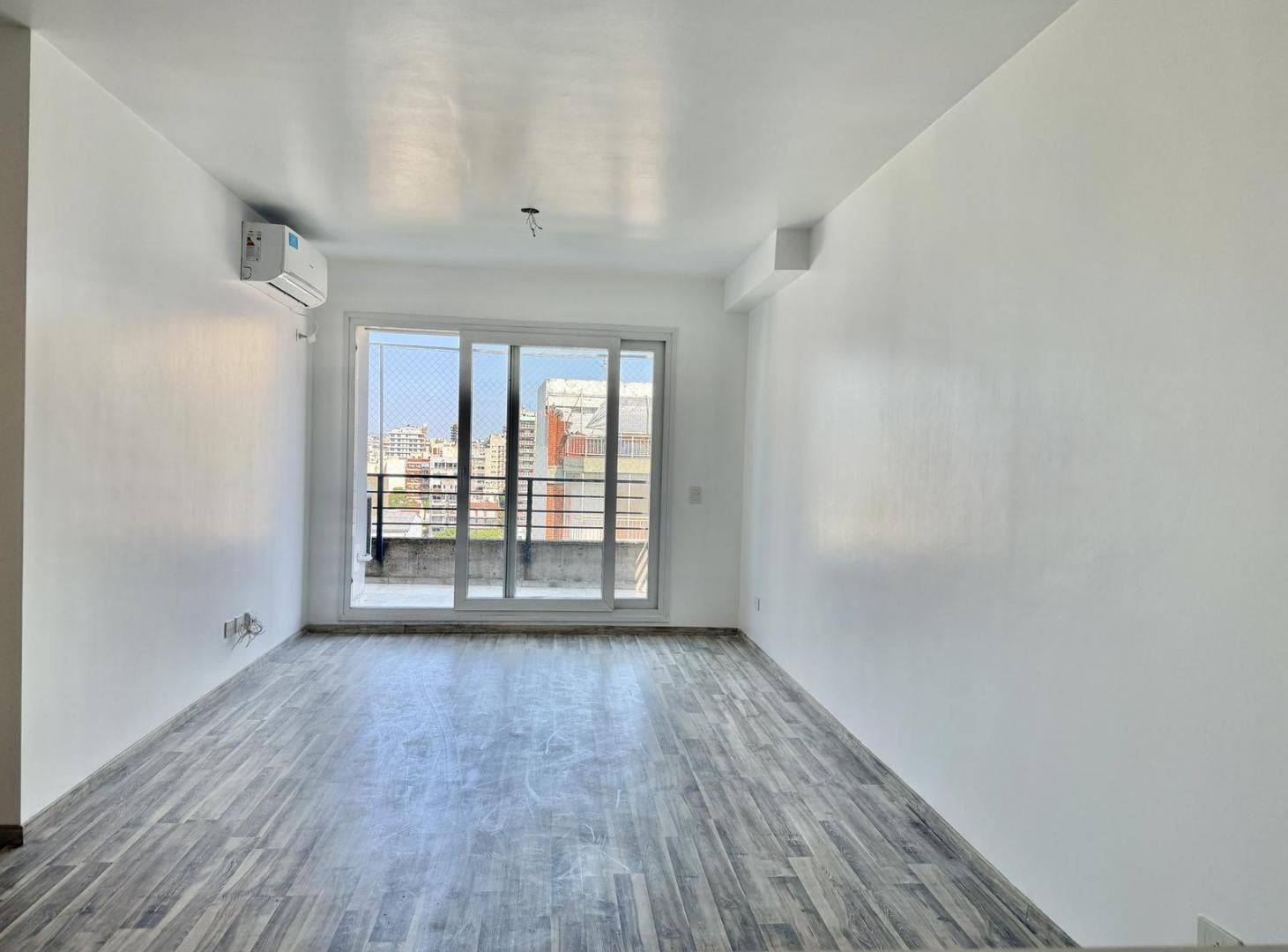 Foto de Divino departamento a la venta de tres ambientes en piso alto con, imagen 3