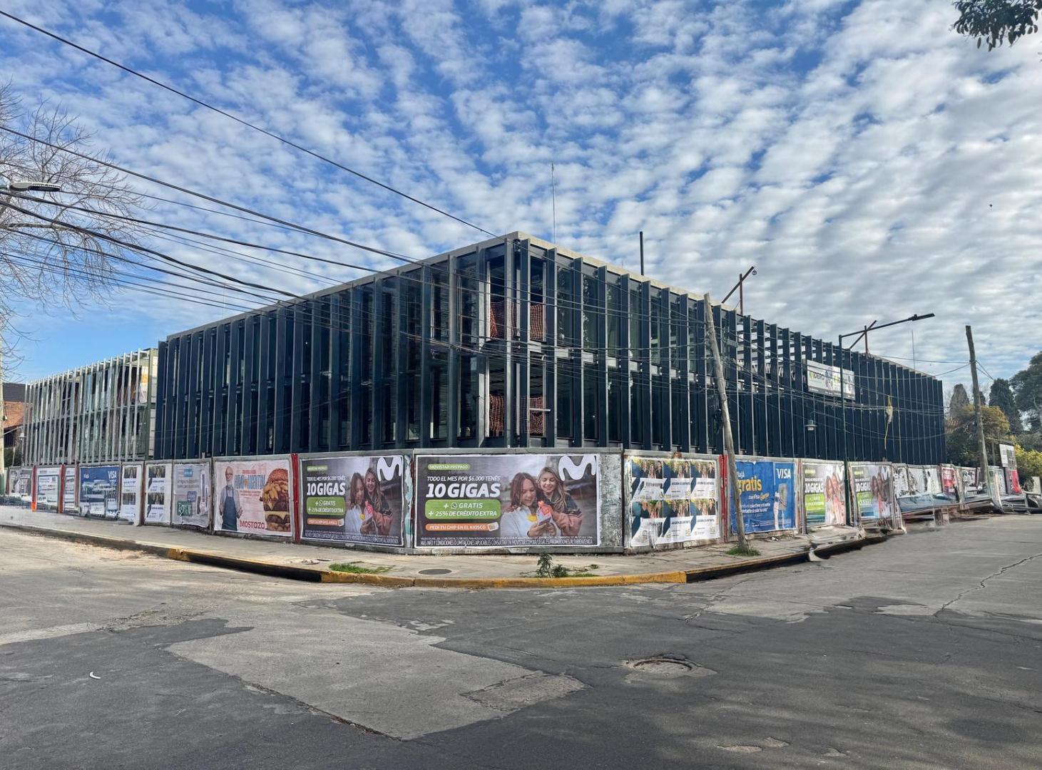 Foto de Oficina de 234 m2 en alquiler con 10 cocheras frente al Hipódromo de, imagen 2