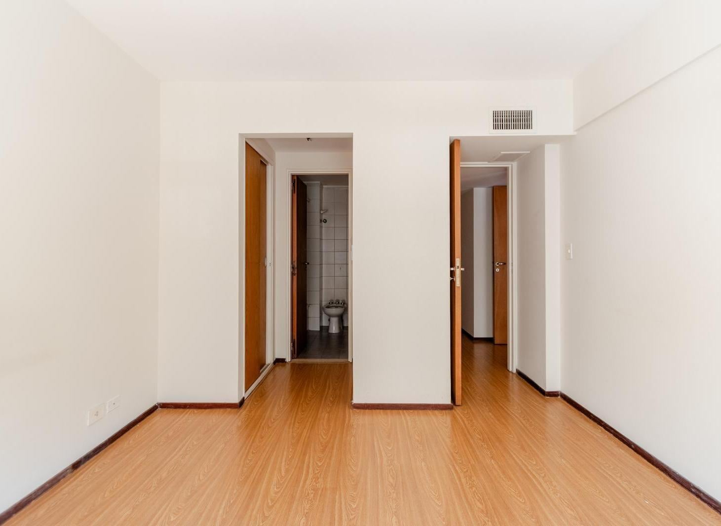 Foto de Cómodo piso en venta y alquiler con cochera, en el centro de Martínez, imagen 5
