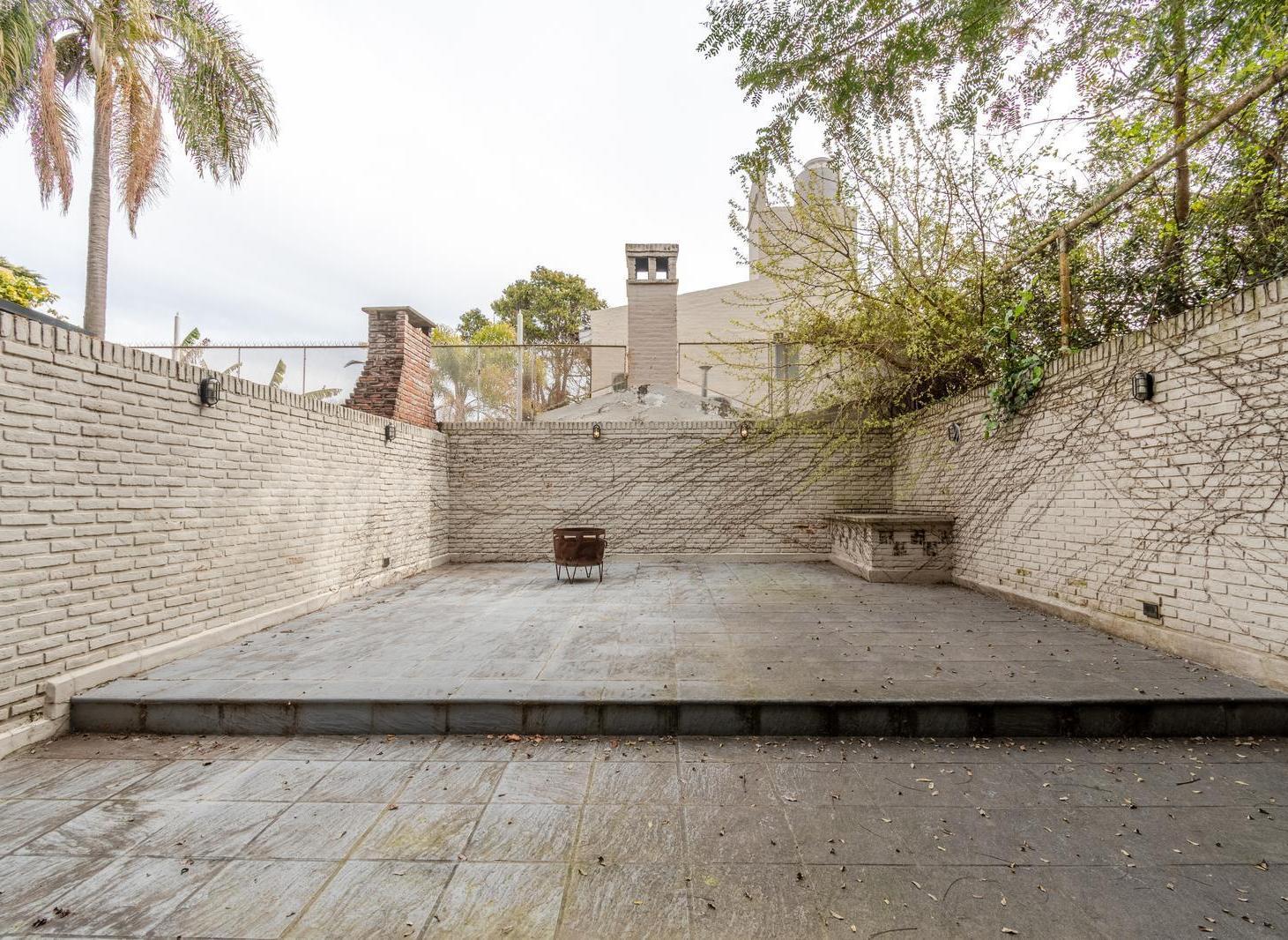 Foto de Departamento en alquiler apto profesional con cochera y enorme patio, imagen 5
