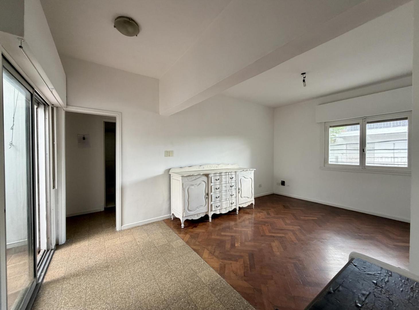 Foto de Luminoso PH en planta alta con patio en venta, ubicado en San Isidro., imagen 4