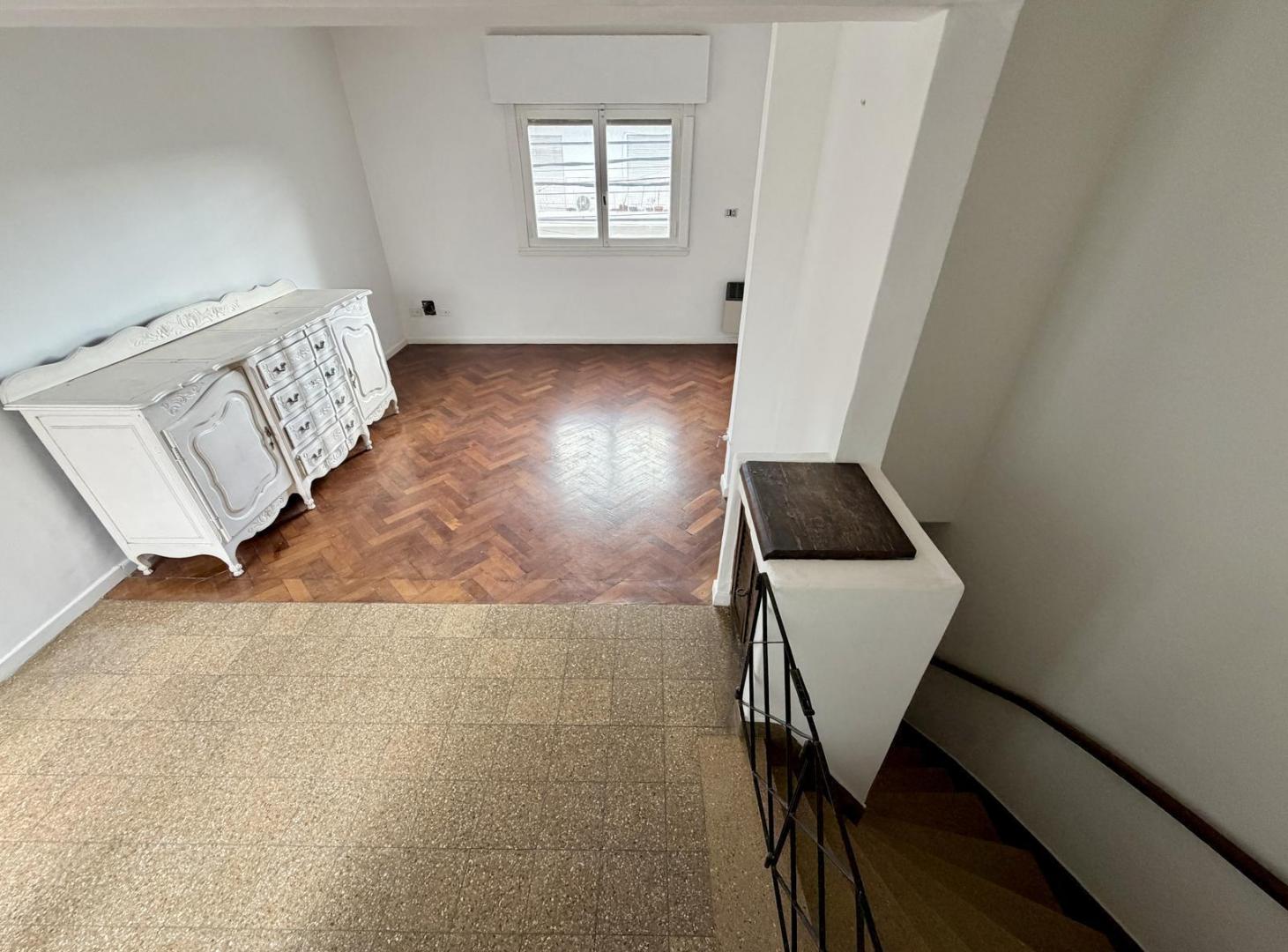 Foto de Luminoso PH en planta alta con patio en venta, ubicado en San Isidro., imagen 3