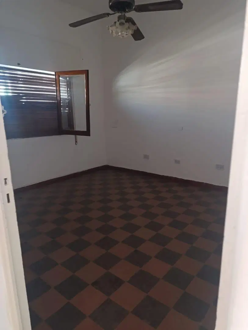 GALPON IDEAL TALLER MECANICO CON CASA 3