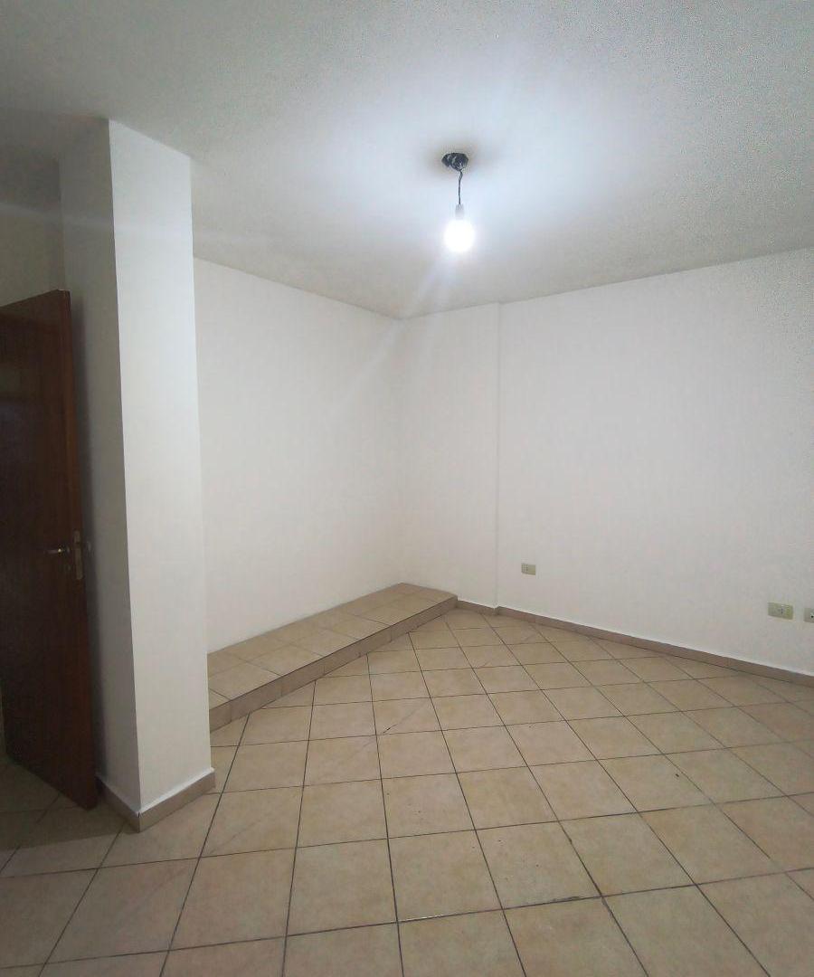 Foto de ALQUILO 2 DORMITORIOS SOBRE CARCANO, EXTERNO CON BALCON, imagen 5