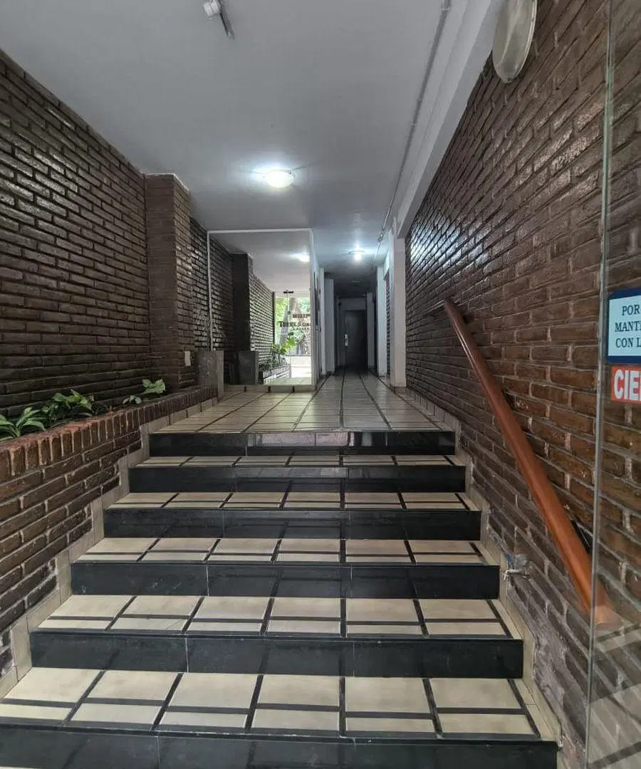 ALQUILO 1 DORM PLENO CENTRO. CAÑADA ENTRE DEAN FUNES Y 9 DE JULIO 2