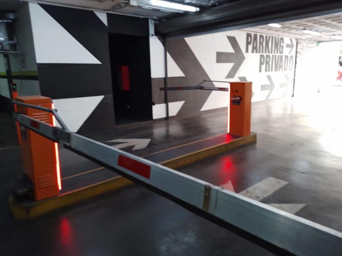 Foto de ALQUILO COCHERA EN PARKING OLMOS SUITE BELGRANO CASI CASEROS, imagen 5