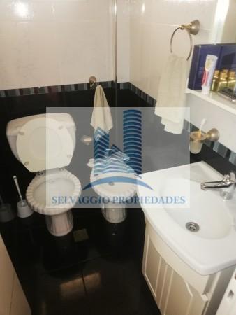 Excelente Departamento 2 Ambientes Tipo Loft Al Frente con Balcon. Lanus Oeste. 4