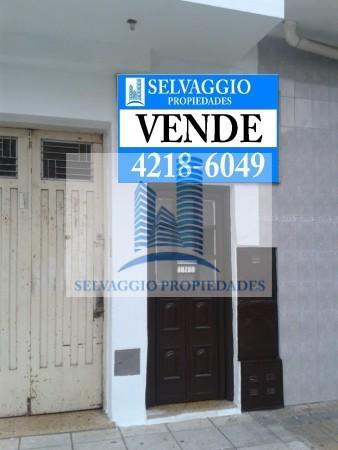 PH de 3 Ambientes, con Entrada Individual por Pasillo, Valentin Alsina, Lanus. 1