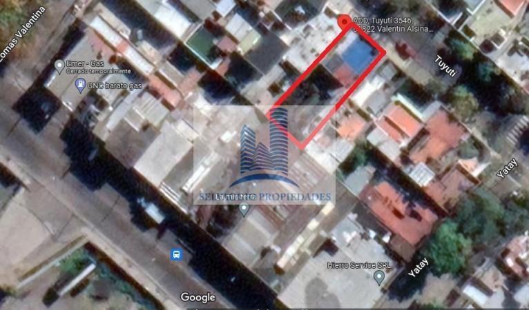 Casa de 3 Ambientes en Dos Terrenos con Cochera y Fondo Libre Salida a Dos Calles, 486 m² 1