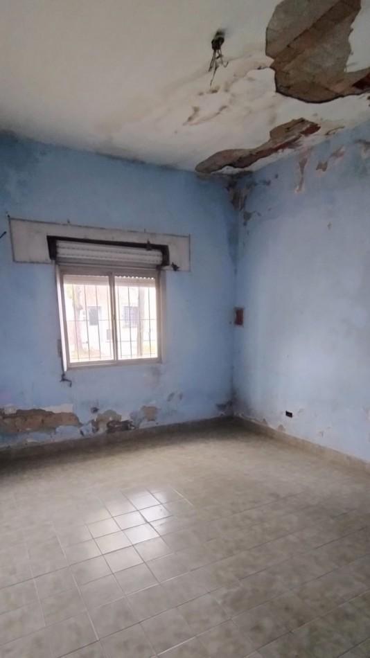 Casa de 4 Ambientes Sobre Lote Propio a Refaccionar. 2