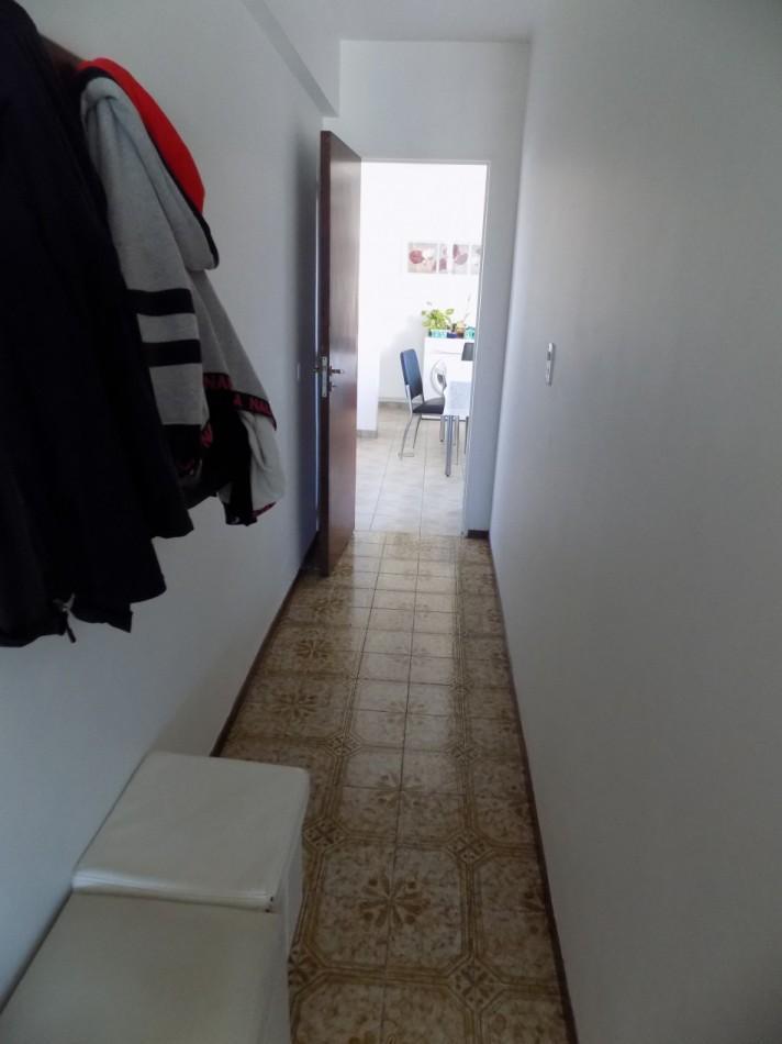 Departamento de 4 Ambientes Al Frente, Excelente Vista. Centro de Lanus. 4