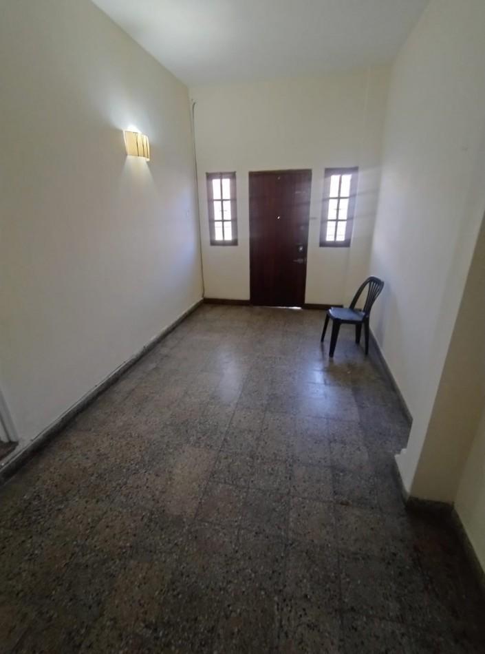 Foto de PH EN PLANTA BAJA AL FRENTE DE 3 AMBIENTES CON ENTRADA INDEPENDIENTE., imagen 5