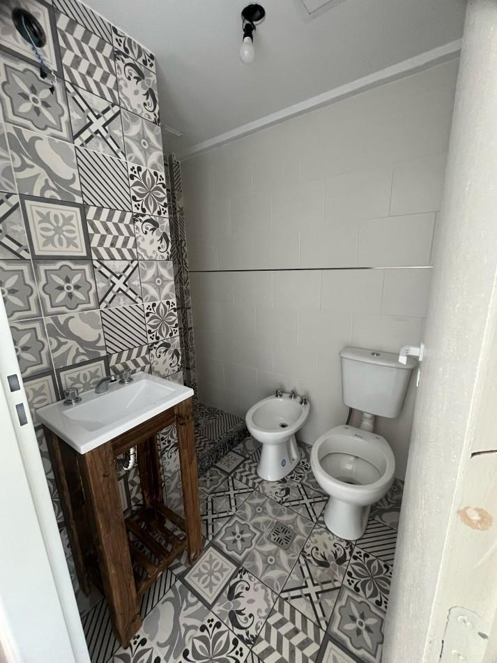 Foto de MONOAMBIENTE EN PLANTA BAJA , CONTRAFRENTE, CON PATIO, 48M2., imagen 3