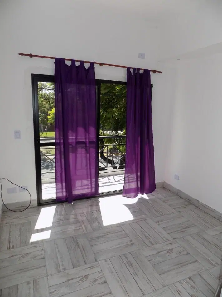 DEPARTAMENTO MONOAMBIENTE DIVIDIDO AL FRENTE CON BALCON. 1