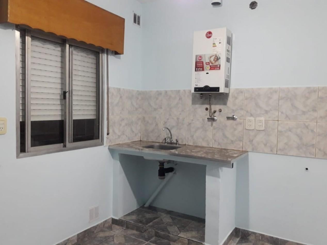 Foto de PH TIPO CASA, 3 AMBIENTES CON PATIO, LOMAS DE ZAMORA., imagen 3