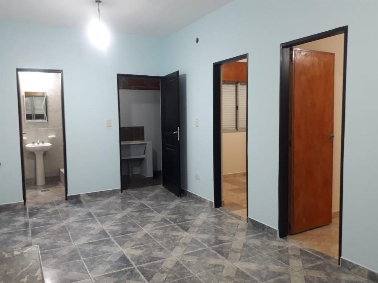 Foto de PH TIPO CASA, 3 AMBIENTES CON PATIO, LOMAS DE ZAMORA., imagen 5