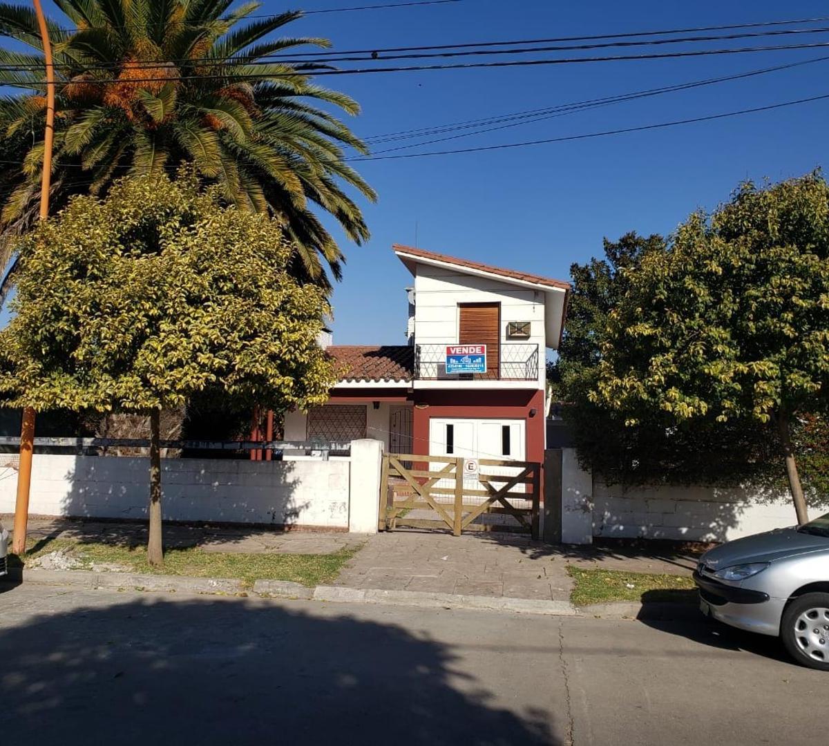 Vendo Casa 3 Dorm. Una Cuadra Lago Sta Rita Carlos Paz 4