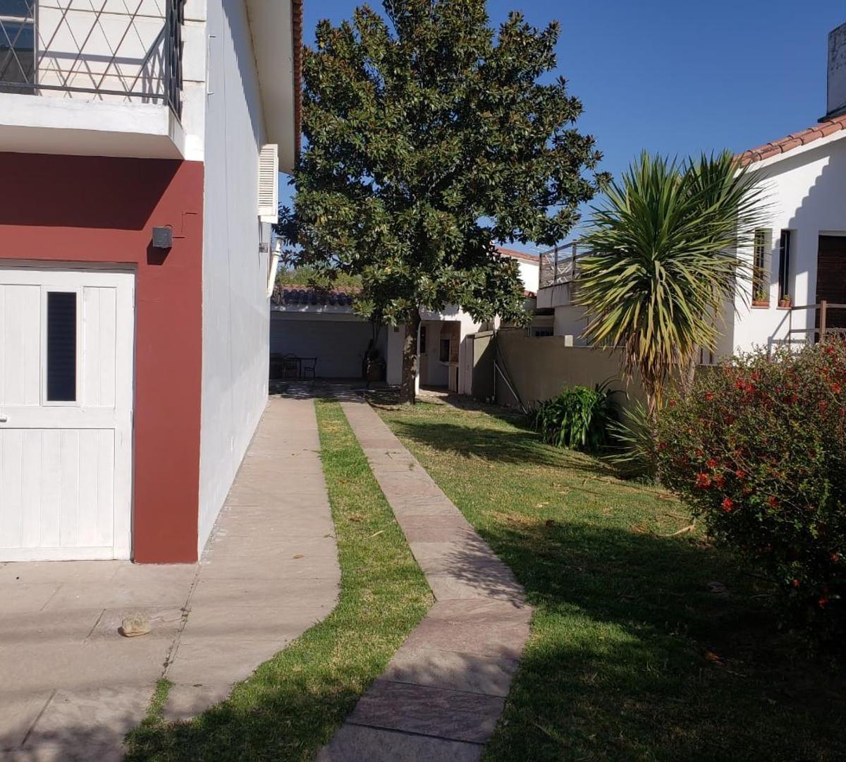 Vendo Casa 3 Dorm. Una Cuadra Lago Sta Rita Carlos Paz 5