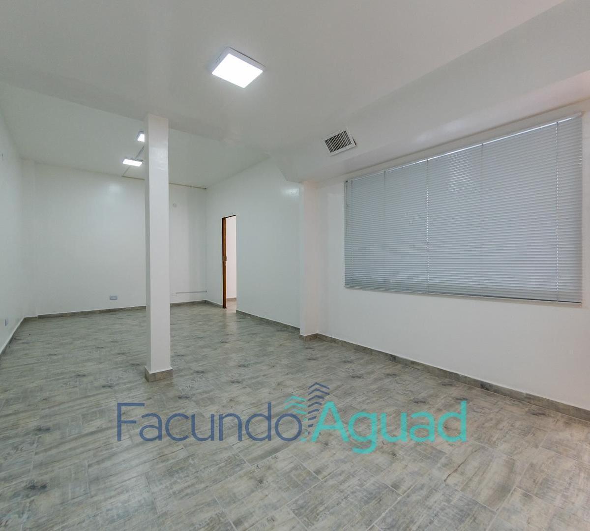 Venta Oficina Piso Completo Centro 3