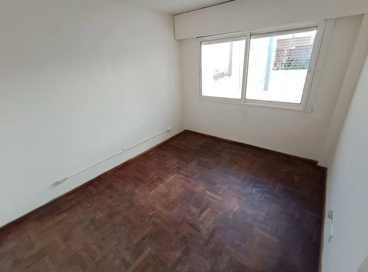 Venta Departamento 1 Dormitorio a Mtrs. Patio Olmos 4