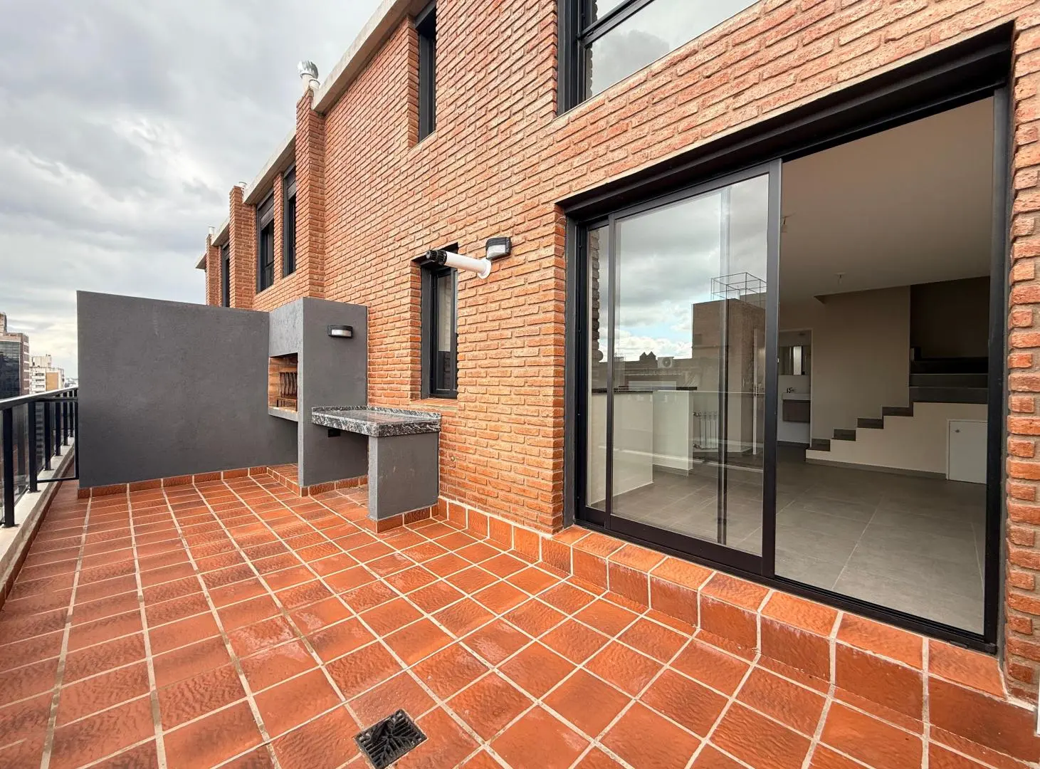 Departamento en Venta a ESTRENAR con Terraza con Asador propio Nueva Córdoba 3