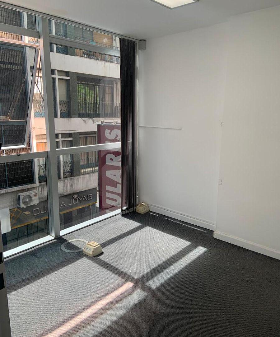 Foto de Excelente Oficina en Barrio Centro - Zona Bancaria, imagen 4