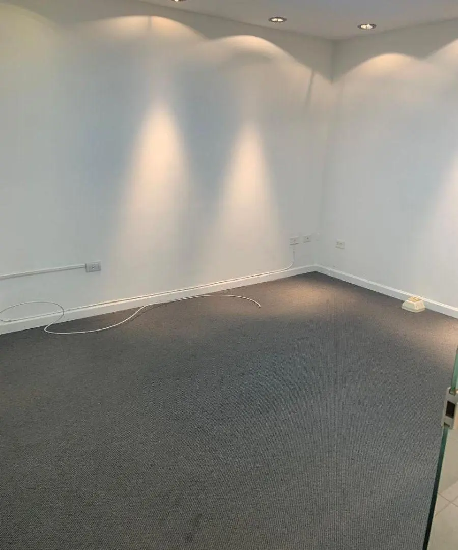 Excelente Oficina en Barrio Centro - Zona Bancaria 2