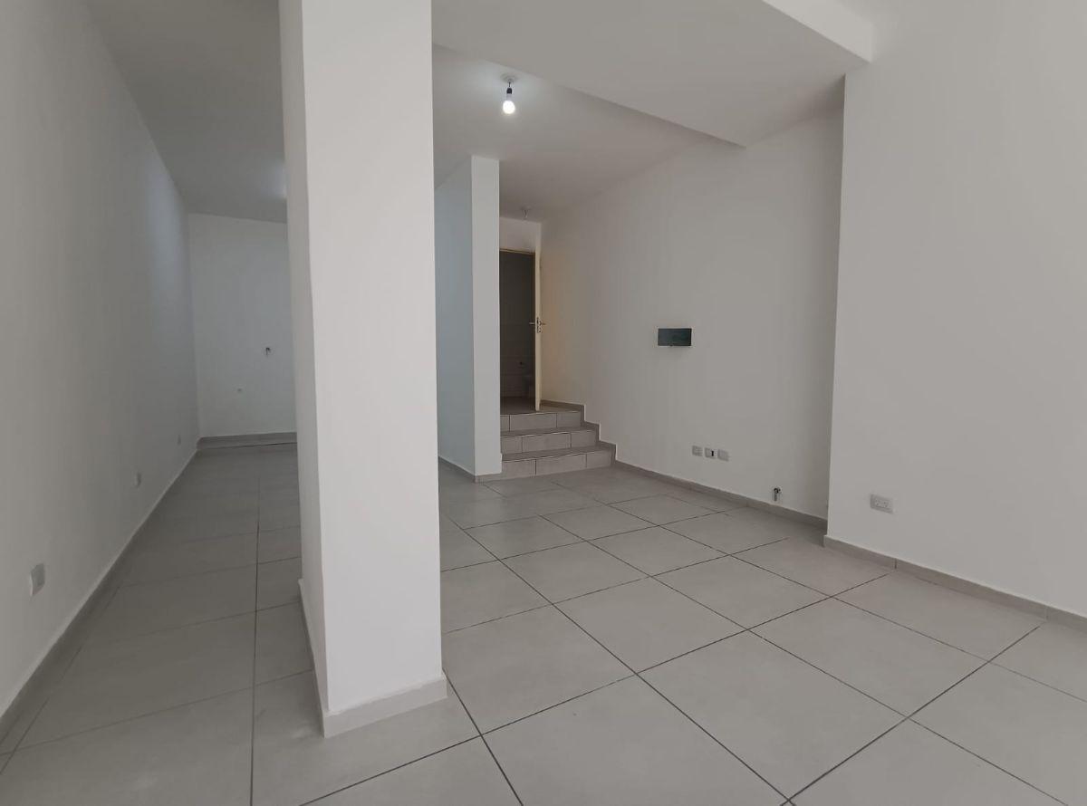 Foto de Alquiler LOCAL COMERCIAL Vidriado - Barrio Nueva Córdoba, imagen 3