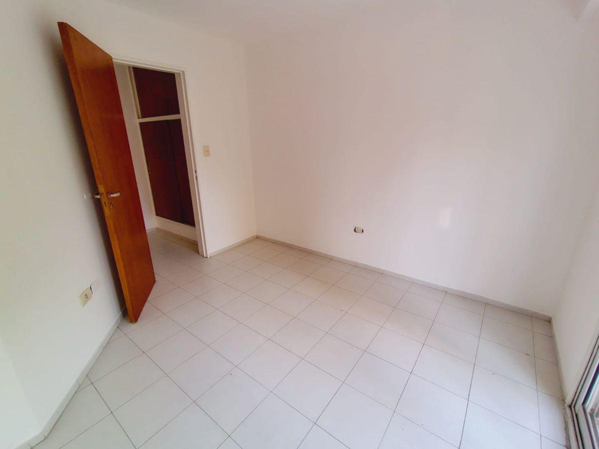 Foto de Alquiler Departamento 1 Dormitorio con 2 Balcones Nueva Córdoba, imagen 3