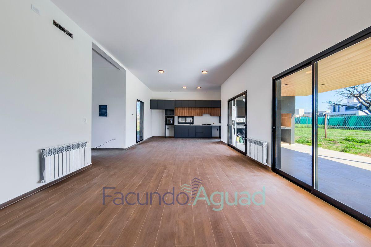 Foto de Casa en Venta 3 Dormitorios 3 Baños 1 Planta - Siete Soles, imagen 4