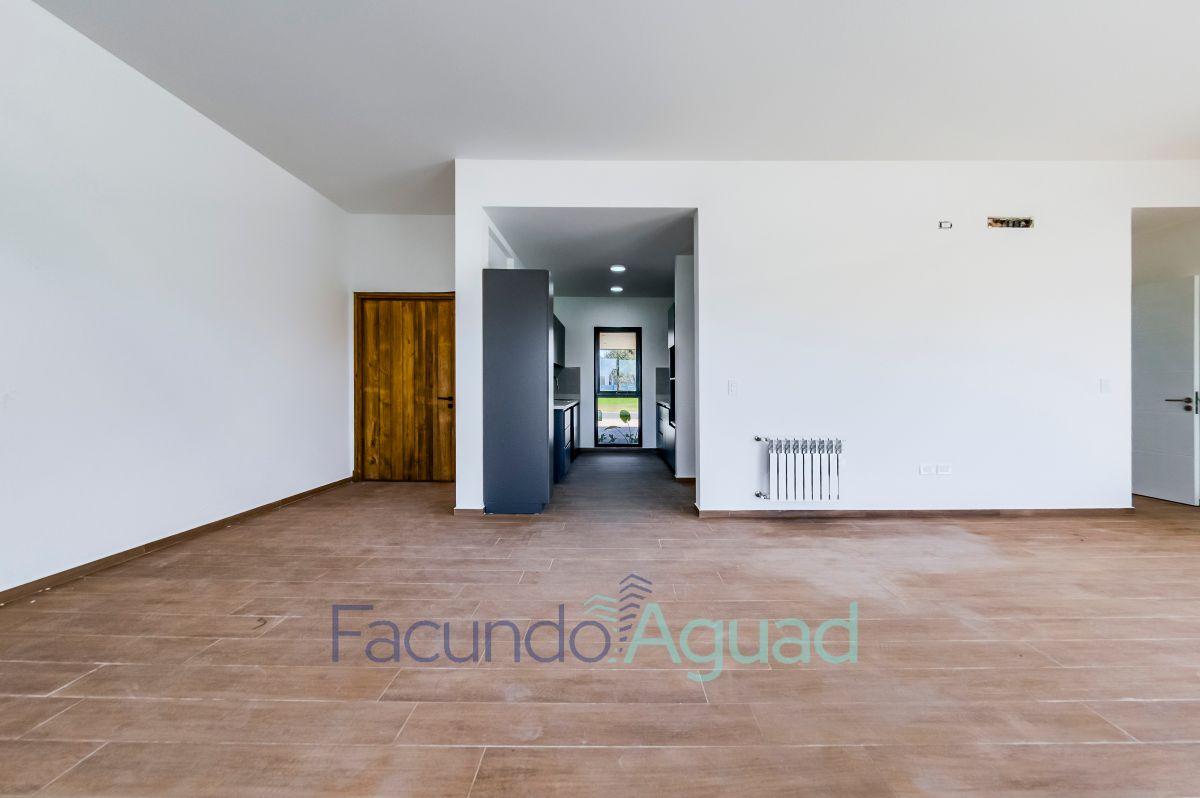 Foto de Casa a Estrenar en Venta - 3 Dormitorios en 1 Planta - Siete Soles, imagen 2