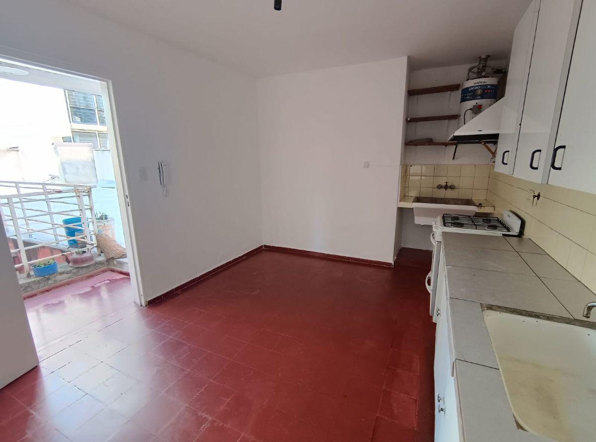 Foto de VENTA – 1 Dormitorio en Zona Comercial – Excelente Ubicación para, imagen 4