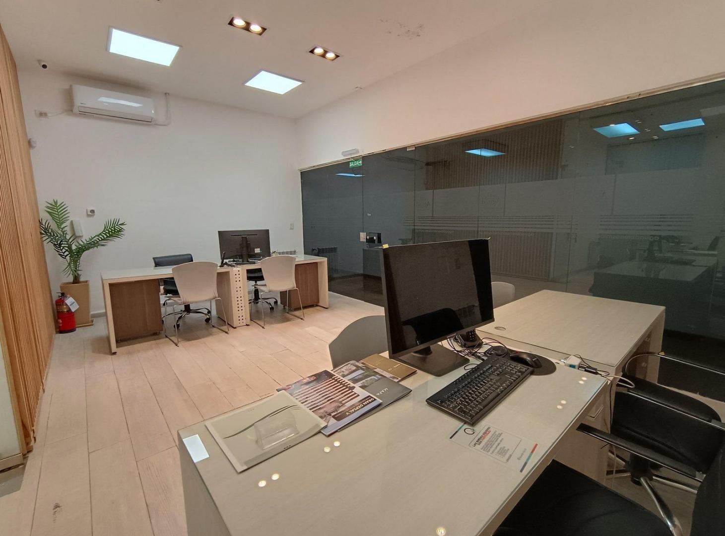Foto de Oficina - Planta libre + Privado - Centro, imagen 3