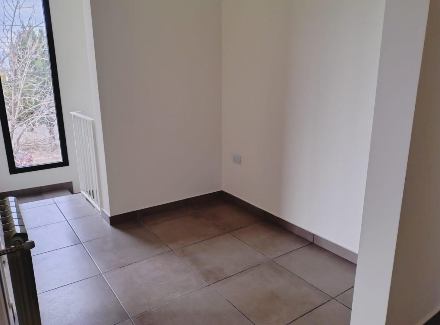Foto de Alquiler Dúplex 3 Dorm. - 3 Baños - Asador y Cochera en Valle Escondido, imagen 4