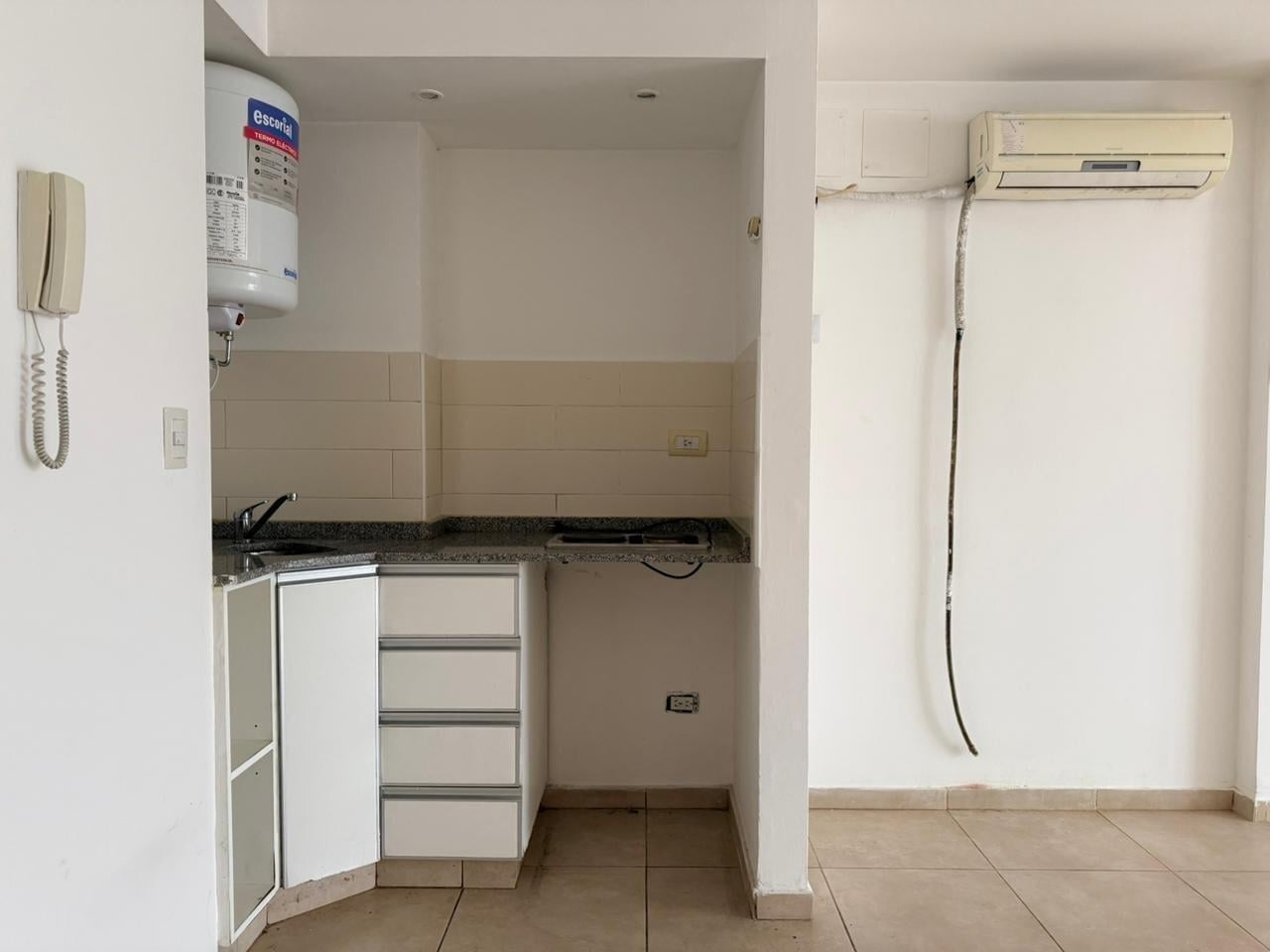 Foto de Oficina - Planta Libre + Baño - Centro, imagen 5