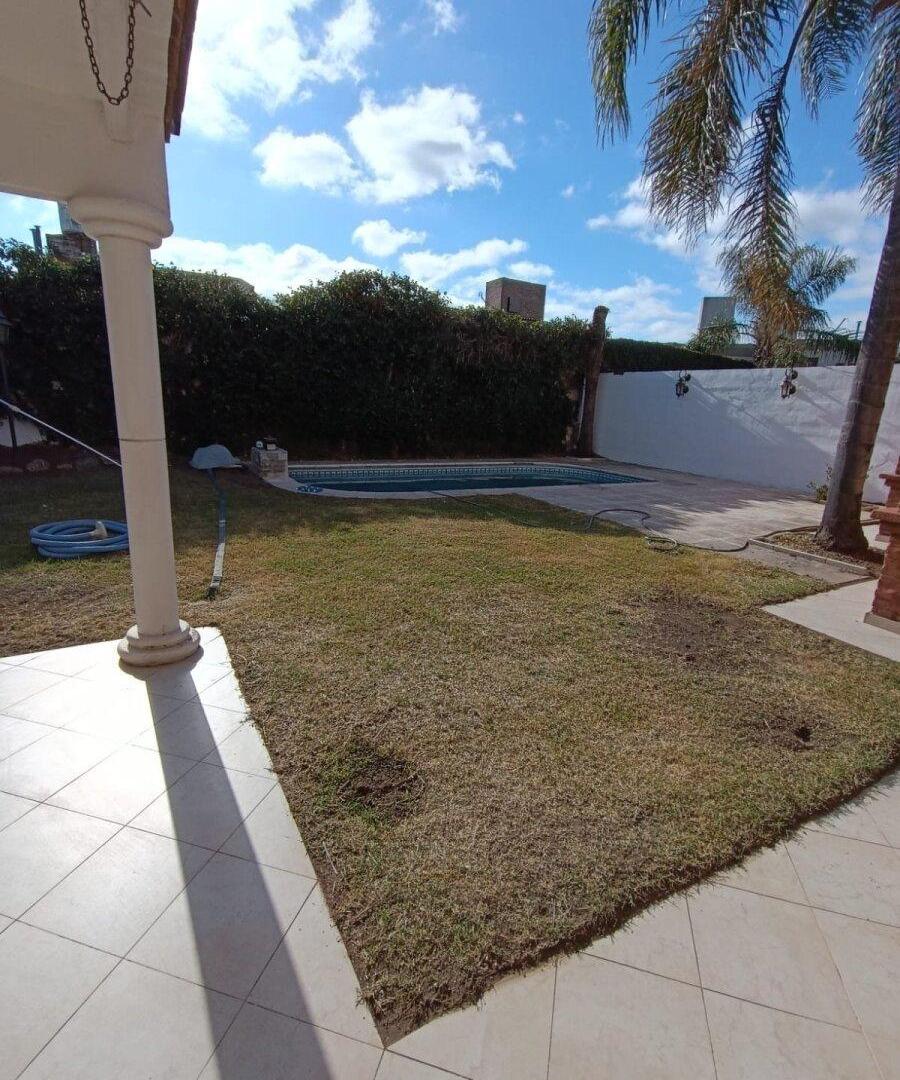 Foto de Casa - 2 plantas- 3 dormitorios en Suite- Pileta- Colinas del Cerro, imagen 3