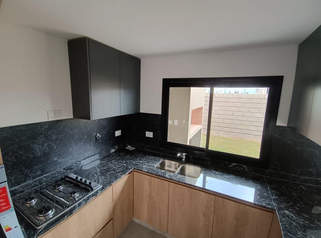 Foto de Alquiler Dúplex 3 Dorm. C/ Asador - Solares de Manantiales, imagen 2